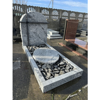 Nr W029Nagrobek z ekspozycjiGranit: Viscont WhiteWymiar: 190x90 cm