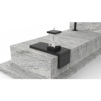 Nr P218<br />Nagrobek granitowy<br />Granit: River White<br />Wymiar: 190x90 cm